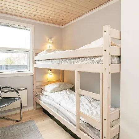 Three-bedroom In Vaeggerlose 6 Holiday home *